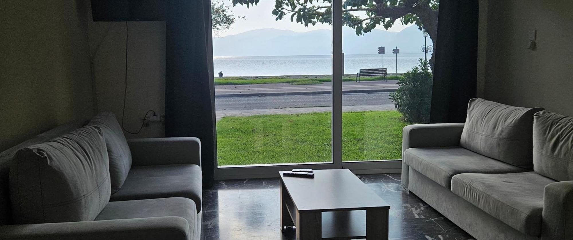 Nafpaktos Seaside Apartment Ngoại thất bức ảnh