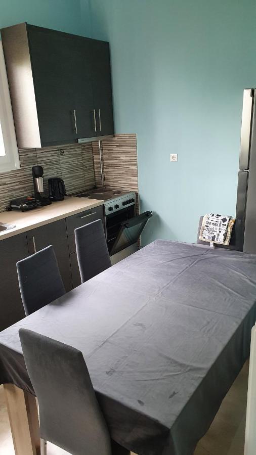 Nafpaktos Seaside Apartment Ngoại thất bức ảnh